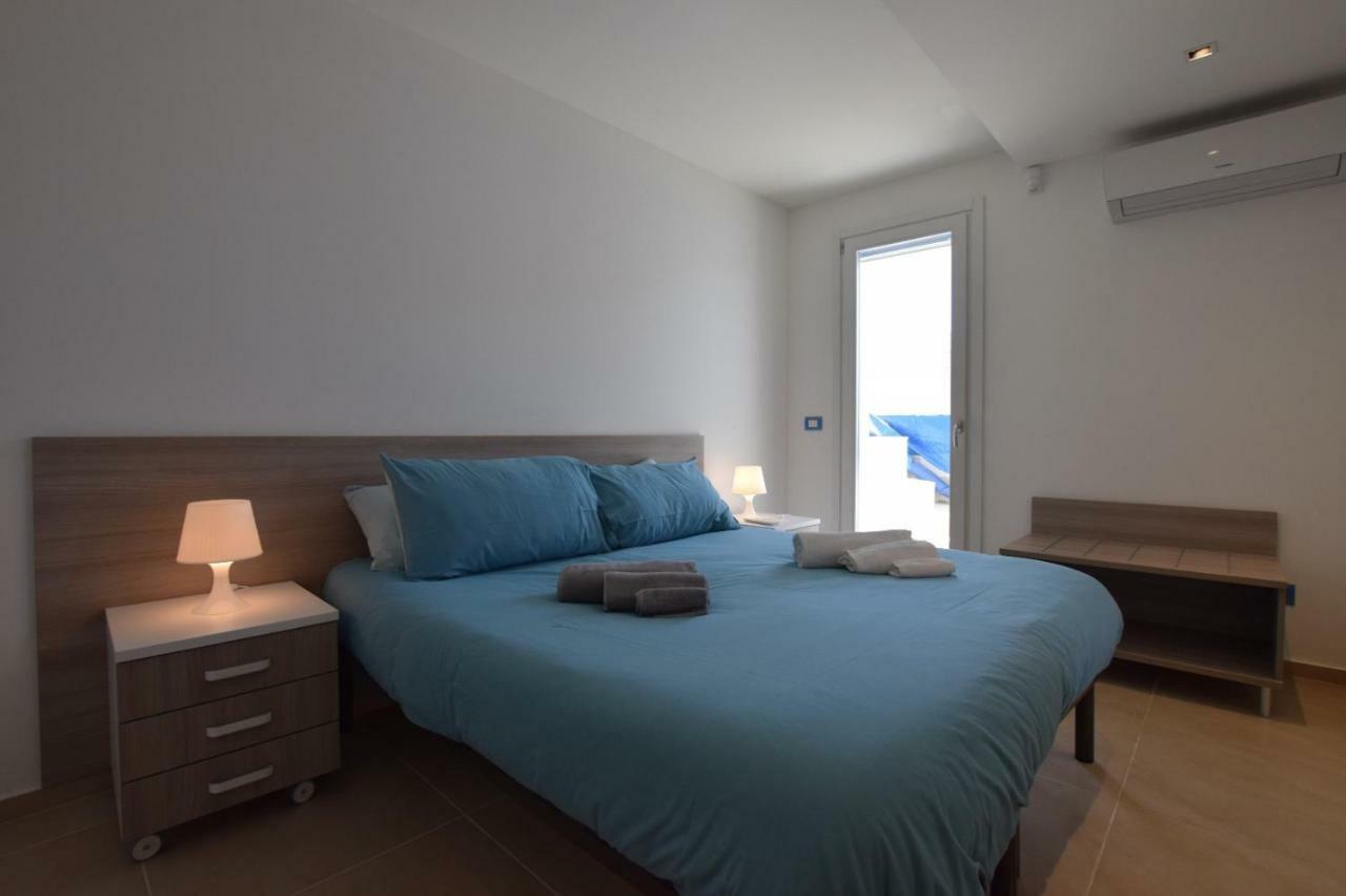 Delposto Marina Di Ragusa Prl ภายนอก รูปภาพ