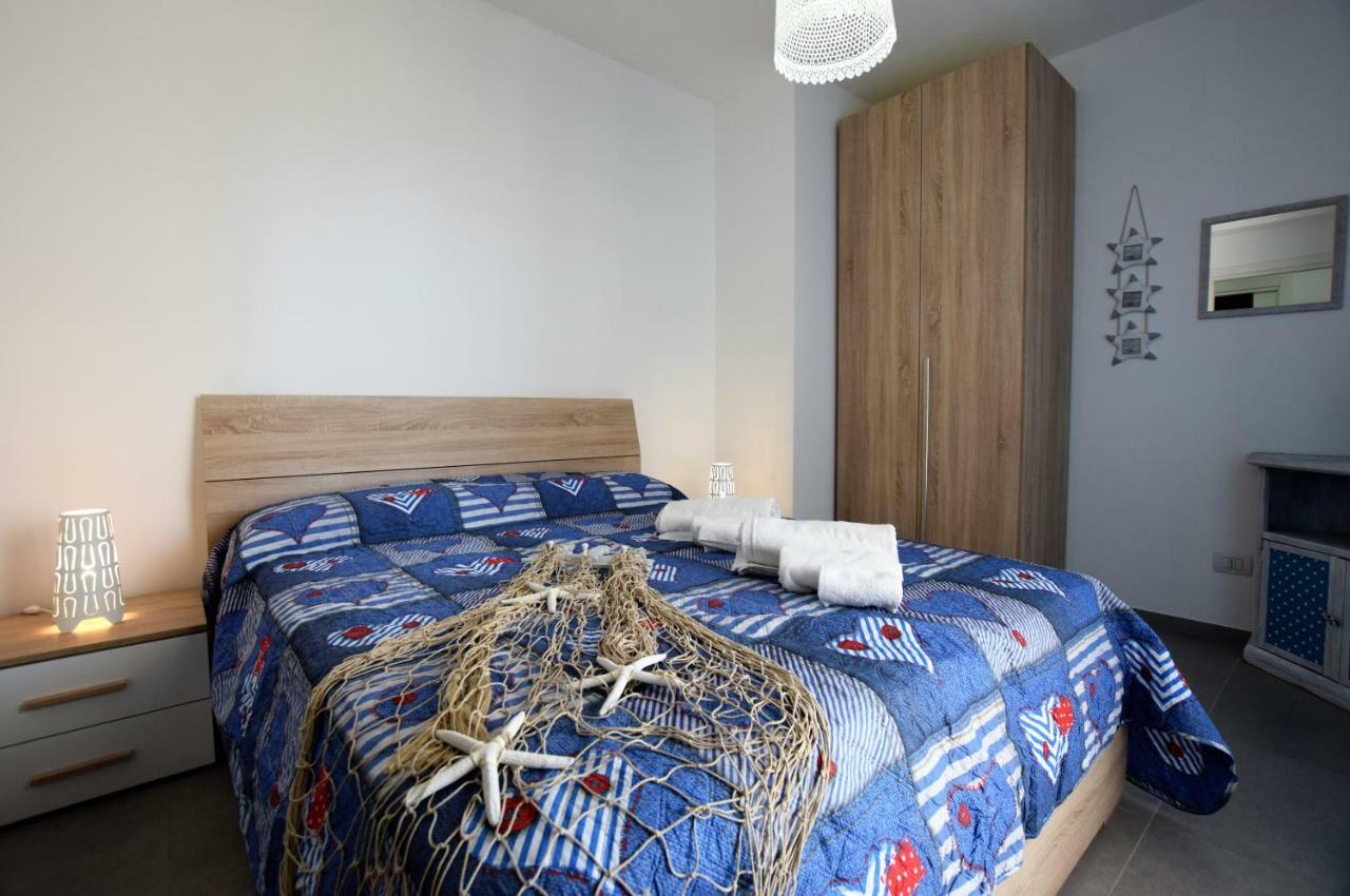 Delposto Marina Di Ragusa Prl ภายนอก รูปภาพ
