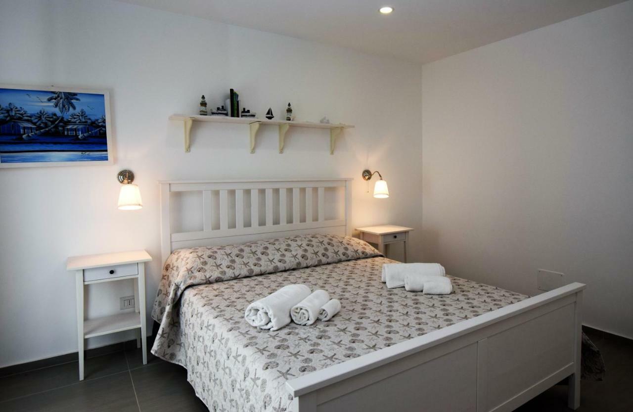 Delposto Marina Di Ragusa Prl ภายนอก รูปภาพ